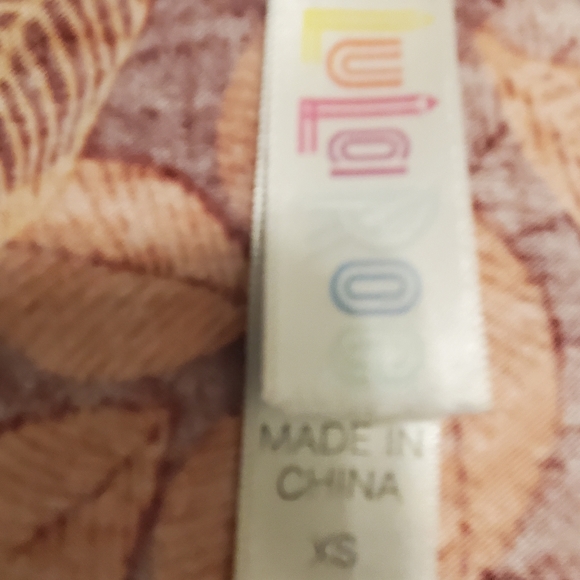 LuLaRoe Tee short sleeves - Picture 4 of 4